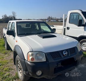 Nissan NP300