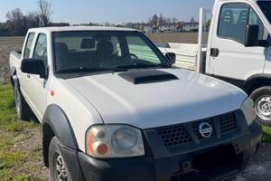 Nissan NP300