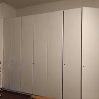 armadio satinato bianco