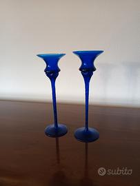 2 candelieri blu in vetro