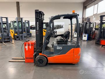 CARRELLO ELEVATORE ELETTRICO TOYOTA 20 QUINTALI