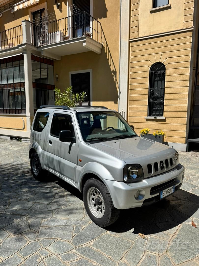 Suzuki Jimny 2001 photo 3