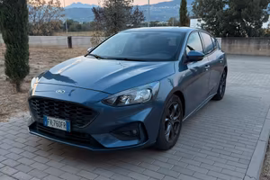 Ford focus st line mk4 125cv 2019