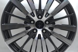 4 cerchi lega ghibli quattroporte r19 lt6407