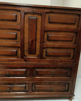 Baule in legno massello  