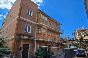 4 LOCALI A ASCEA