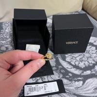 Anello Versace taglia 27