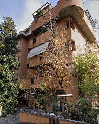 Immobile in asta di 90 m² con 2 locali a Carpi