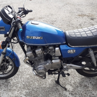 Suzuki gsx 750 16