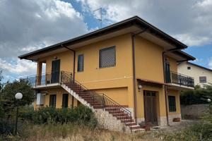 Villa Singola di 200 mq