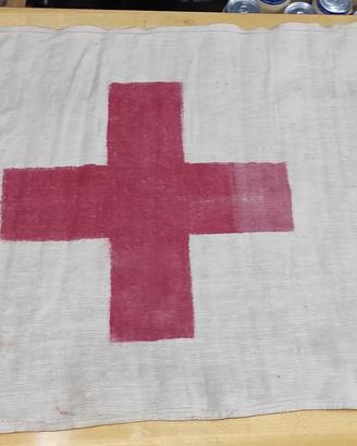 bandiera militare croce Rossa 
