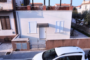 A 150 metri dal mare Casa indipendente con gazebo