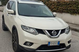  X-TRAIL Nissan tekna