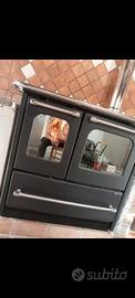 cucina a legna con forno  marca nordica 