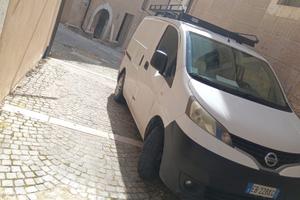 Nissan NV200