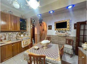 Palazzetto residenziale 3 livelli