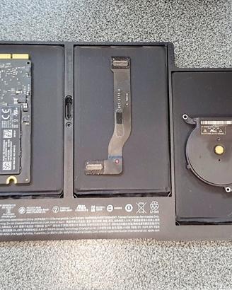 ricambi Apple MacBook Air 13" A1466 