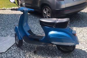 Vespa 50 special