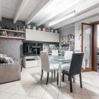 BILOCALE CON VISTA DUOMO E BOX AUTO