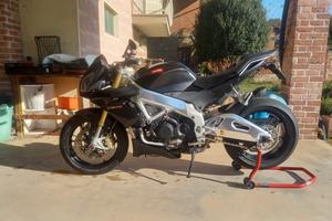 Aprilia Tuono 1000 - 2014