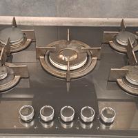 piano cottura 5 fuochi 