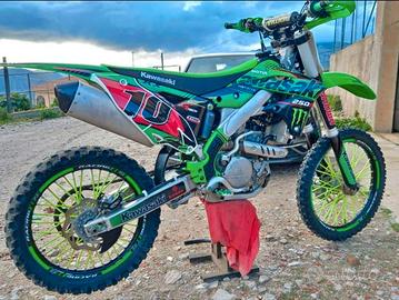 kawasaki 250 anno 2016