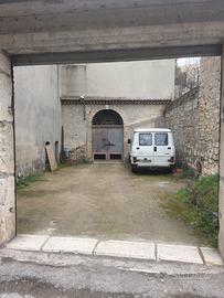 Locale deposito-cantina