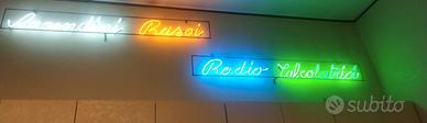 Bellissime scritte neon vintage anni '80 negozio