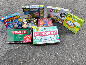 Lotto di 10 giochi da tavolo completi