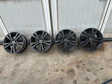 Cerchi originali Mercedes da 17"