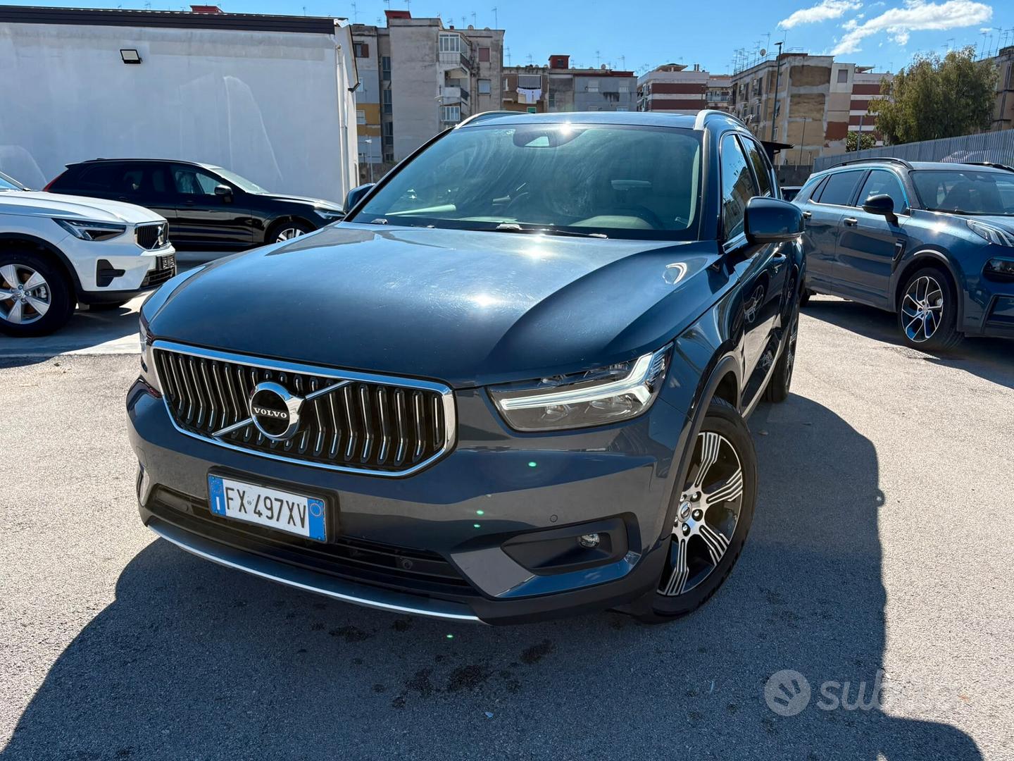 Volvo XC40 (2017-->)