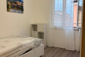 Stanza in appartamento al femminile