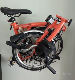 Gancio muro per bici Brompton