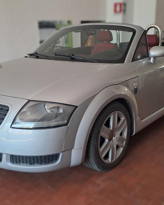 AUDI TT 1.8 T 225CV CABRIO