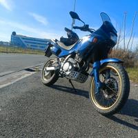 Honda dominator 650