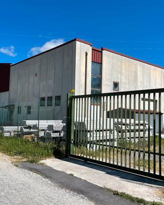 Capannone 145 m2 Zona Ind. Castel del Giudice IS