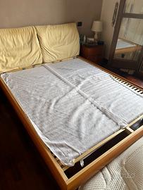 Letto matrimoniale 250 euro