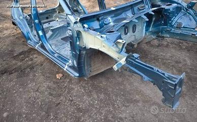 Kia niro scocca per taglio lamiera