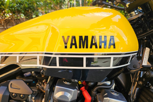 Yamaha xjr1300 60esimo