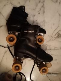 Pattini a Rotelle neri