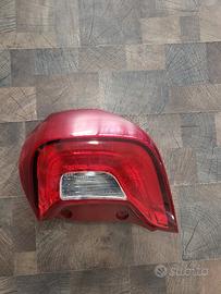 farò posteriore kia picanto 