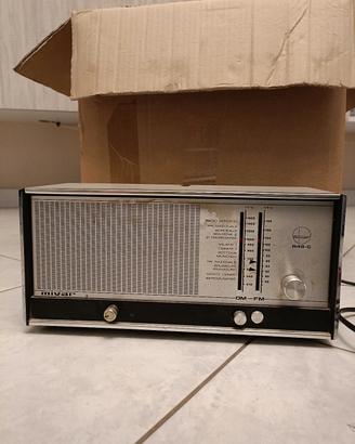 Radio vintage Mivar R48-C