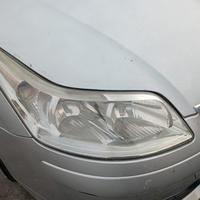 Fanale anteriore dx citroen c4 anno 2007