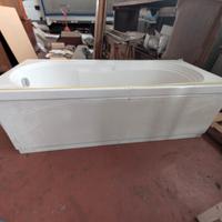 vasca da bagno in vetroresina