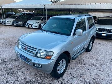 Mitsubishi Pajero 2.5 TDI 3p. GLS