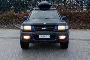 Opel Frontera b 2.2TD 116cv