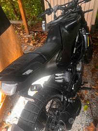 Husqvarna Svartpilen 125 del 2024