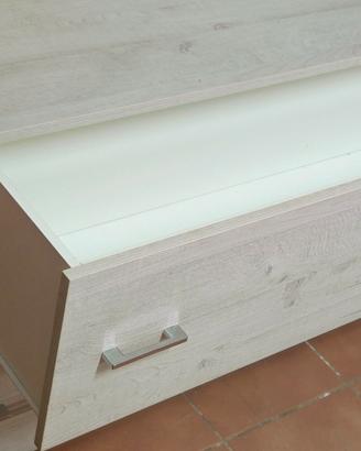 Cassettiera negozio abbigliamento 