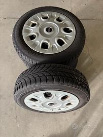 Gomme e cerchi 1756515