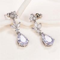 Orecchino pendente da sposa elegante